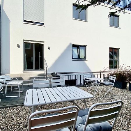 Modernes Apartment, Terrasse Und Garten Am Lilienthalpark Im Suedwesten Berlins Luaran gambar