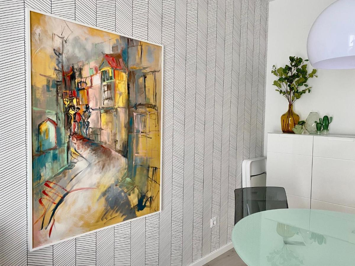 Modernes Apartment, Terrasse Und Garten Am Lilienthalpark Im Suedwesten Berlins Luaran gambar